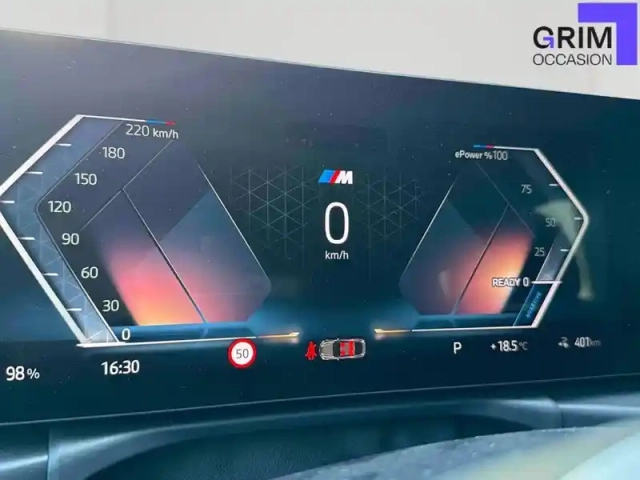 Bmw I4 edrive40 — photo 42