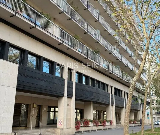 Parking/box PARIS
