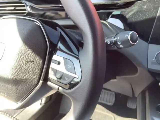 Peugeot 308 sw puretech 130ch s&amp;s eat8 — photo 45