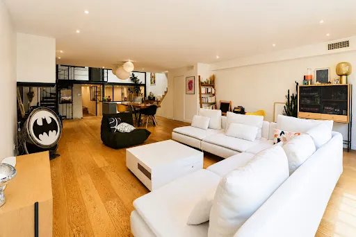 Maison 5 pièces 203 m²