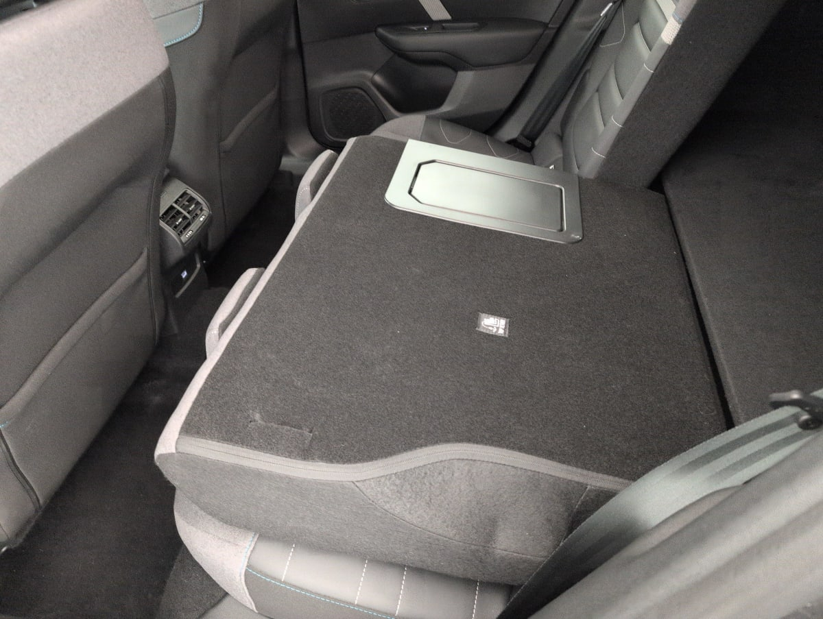 Citroën C4 — photo 12
