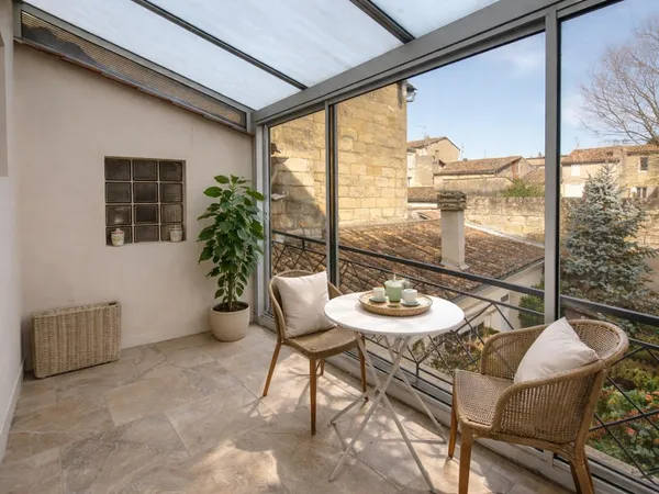 maison familiale avec garage 20 m² et jardin clos