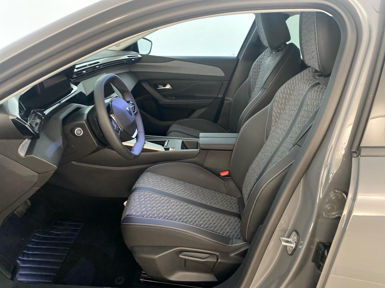 Peugeot 308 bluehdi 130ch s&s eat8 allure — photo 9