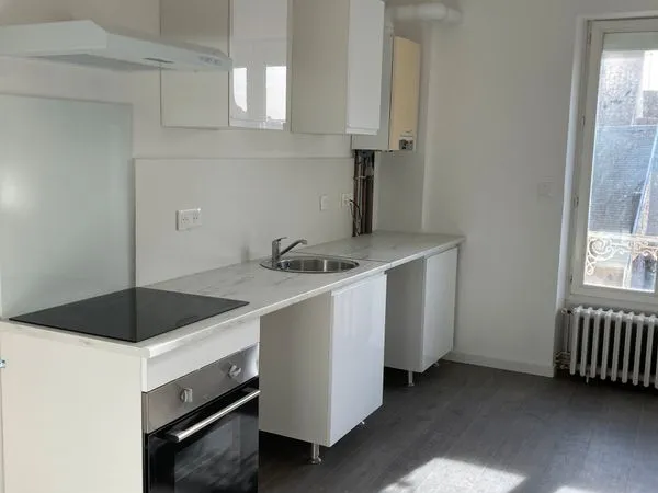 Appt F3 de 86.05 m² en très bon état centre ville de CHATEAU THIERRY