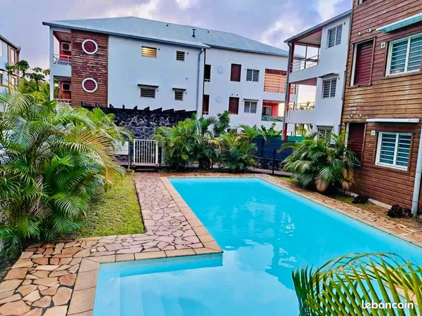 Appartement T2 de 50 m² avec piscine