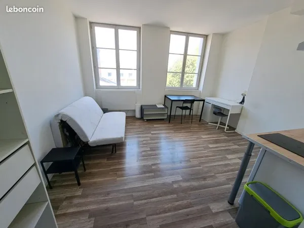 Studio meublé secteur Carnot