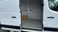 Renault Master F3300 L1H2 2.3 Blue dCi 135ch Confort Euro6 — photo 15