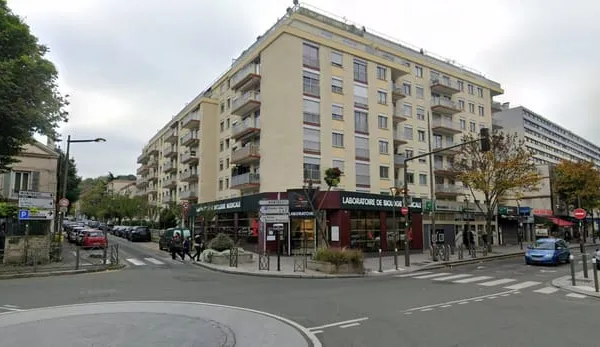 Rosny-sous-Bois proche centre et gare Appartement 1 pièce de
