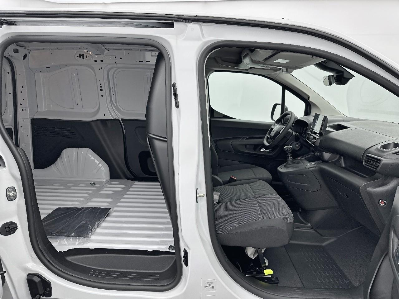 Citroën Berlingo van m diesel 100 ch manuelle — photo 11