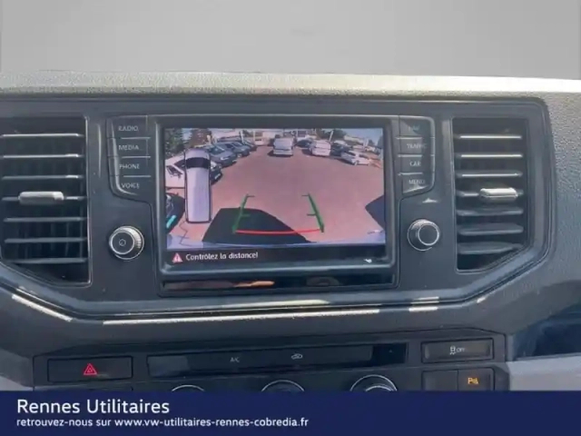 Volkswagen Crafter fg 35 l3h3 2.0 tdi 140ch business line traction — photo 11