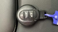 Mini Mini Cooper 136ch Edition Premium BVA7 — photo 16