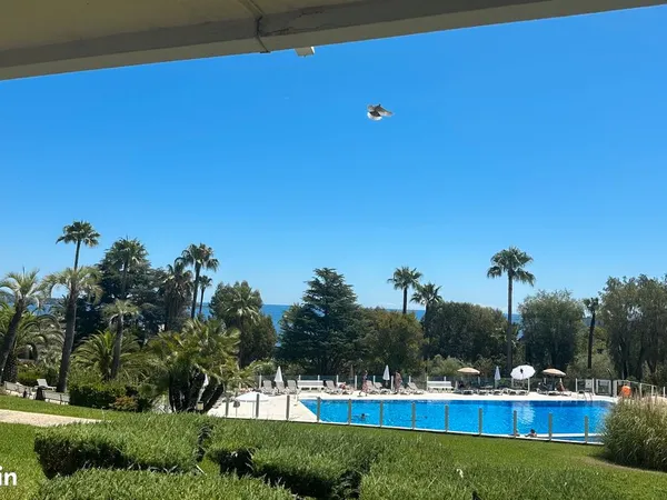 Magnifique studio meublé et équipé, vue mer, proche Croisette, Palm beach