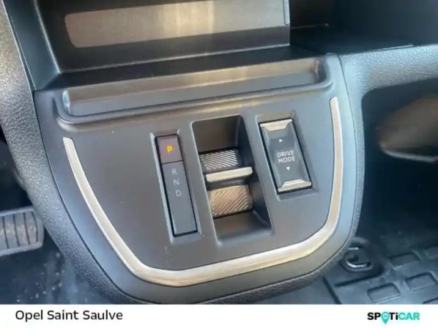 Opel Vivaro fg m 2.2 diesel 180ch sportive automatique — photo 15