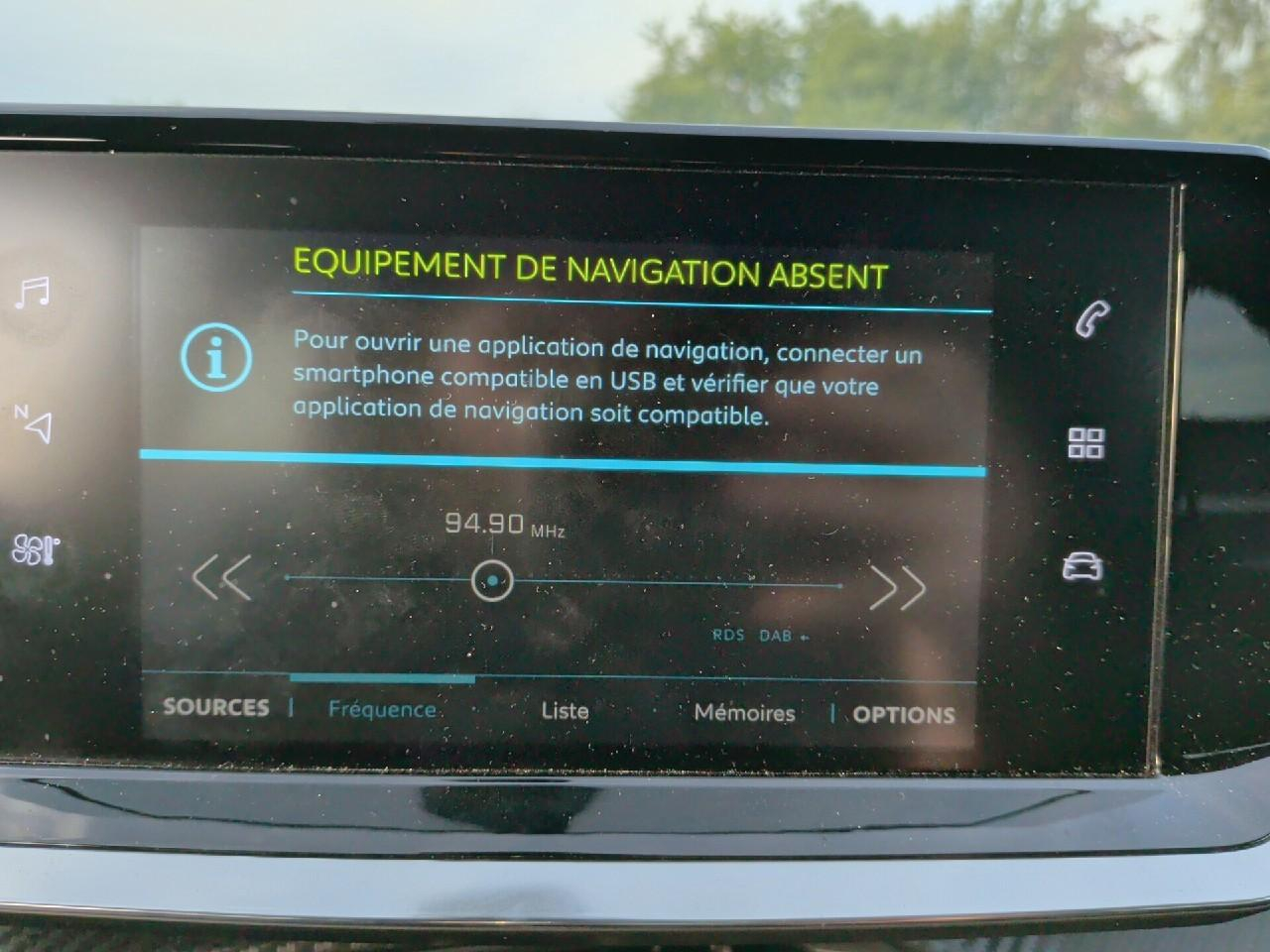 Peugeot 208 electrique 50 kwh 136ch style — photo 11