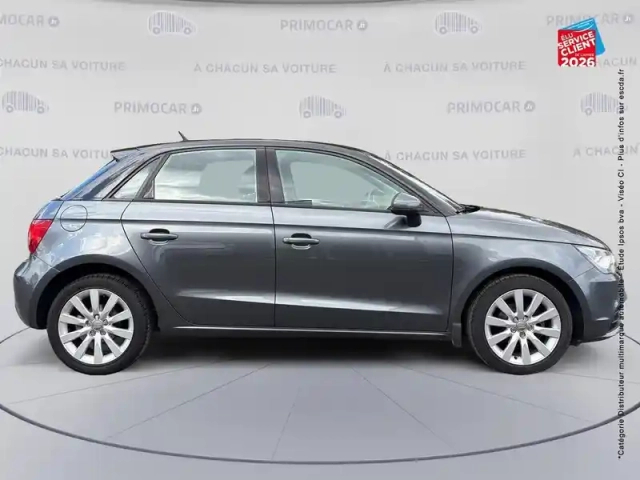 Audi A1 sportback 1.0 tfsi 82ch ambiente — photo 4