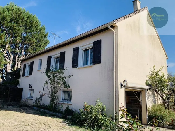 Maison de plain-pied 5 pièces 80 m²