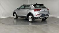 Volkswagen T-Roc 1.5 TSI EVO 150ch Style DSG7 — photo 8