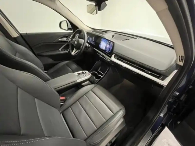 Bmw X1 sdrive18i 136ch xline — photo 6