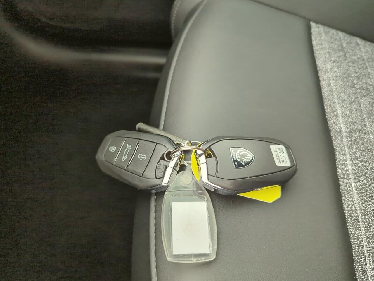 Peugeot 3008 hybrid 145 e-dcs6 allure — photo 29