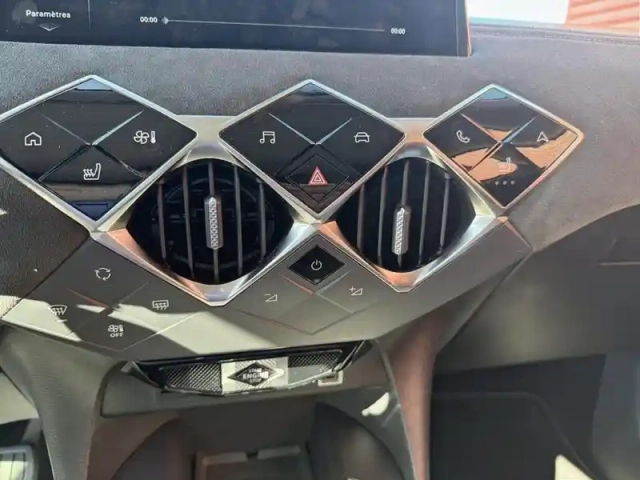 Ds Ds 3 ds3 crossback bluehdi 130 eat8 rivoli — photo 13