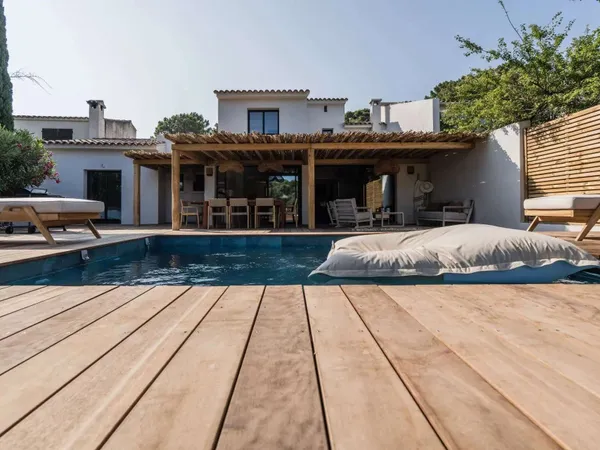 Villa 5 pièces 150 m²