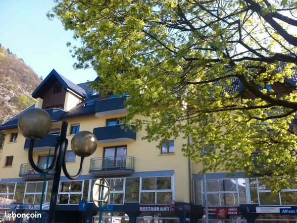 Studio centre ville Cluses