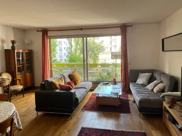 Propose chambre dans colocation Paris 15ème 100m² (appartement de 2 personnes)