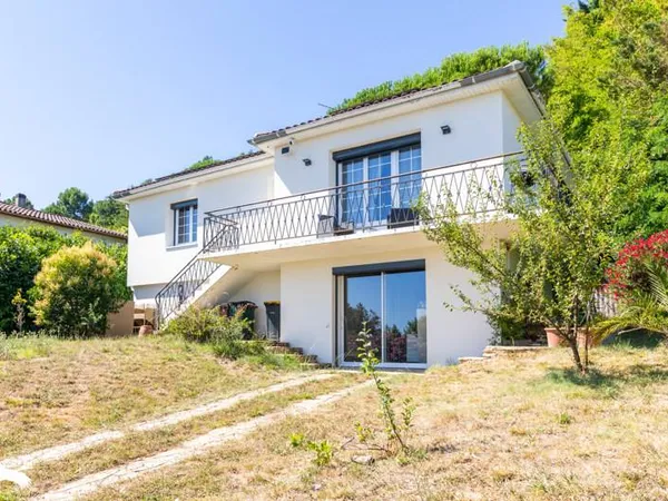 Maison 6 pièces 110 m²