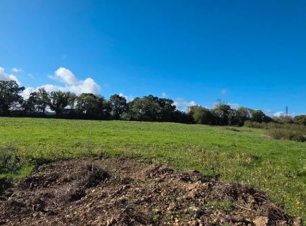 Terrain 435 m² Pont L Eveque