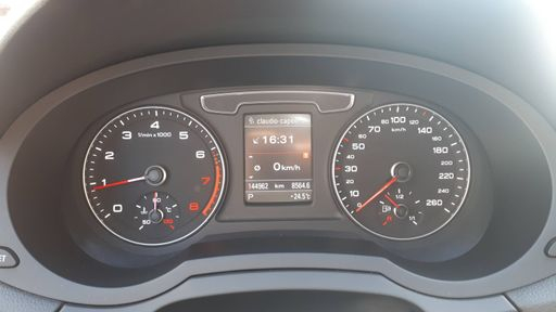 Audi Q3 1.4 TFSI COD 150 S-Tronic6 - Business – 2017 – 144962 km – Essence – Boîte Automatique — photo 25