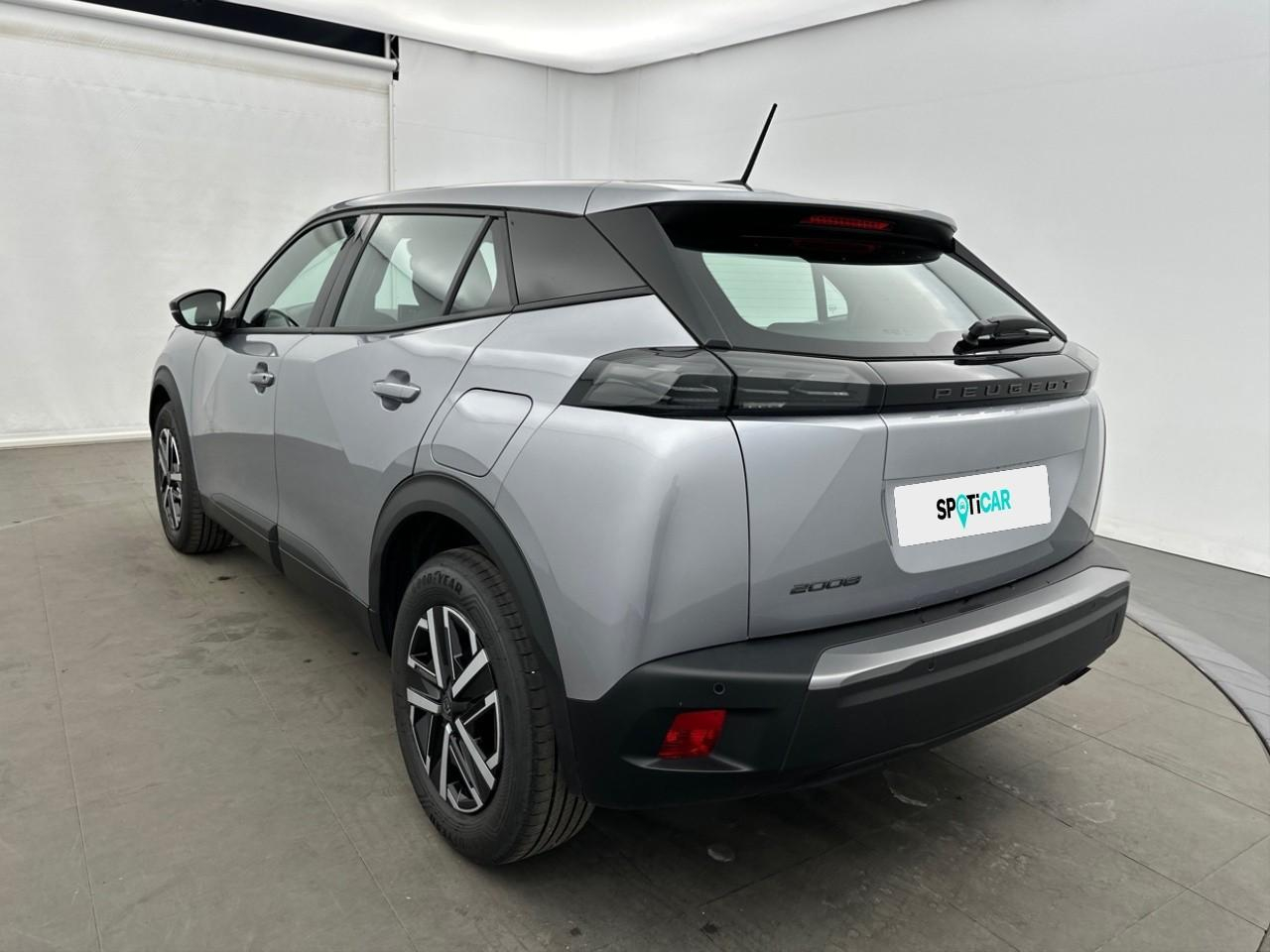 Peugeot 2008 100 s&s bvm6 style — photo 6