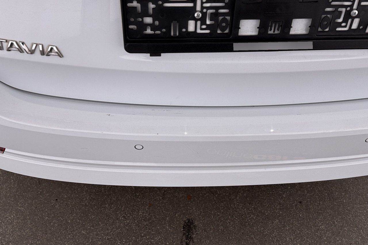 Skoda Octavia Combi — photo 25