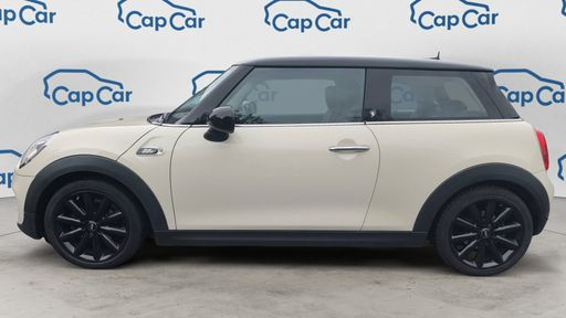 Mini Cooper 1.5 136 - Blackfriars – 2017 – 122379 km – Essence – Boîte Manuelle — photo 19
