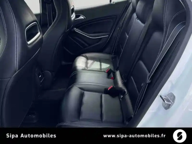 Mercedes Gla 200 7-g dct — photo 13