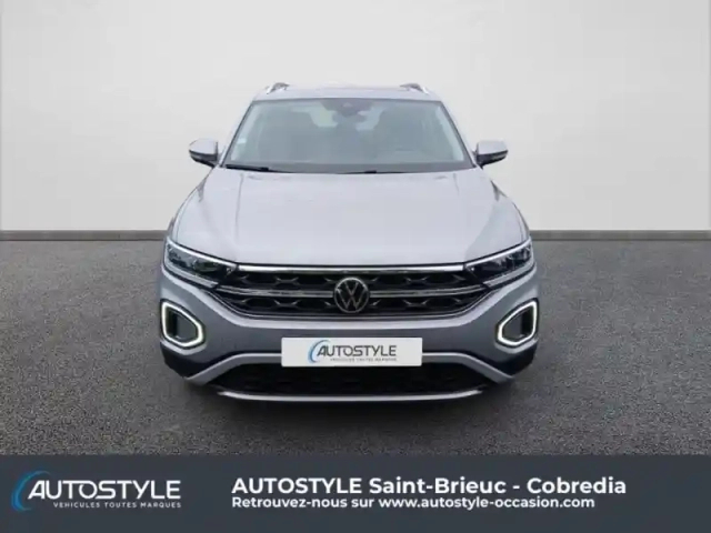 Volkswagen T-Roc 1.5 tsi evo 150ch style dsg7 — photo 10