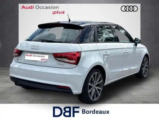Audi A1 1.4 tfsi 125 s tronic 7 ambition luxe — photo 5