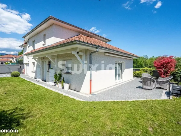 Maison 6 pièces 167 m²