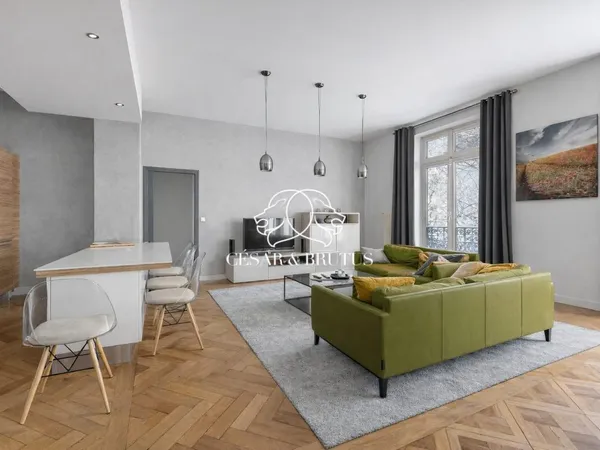 Vends t6 et plus - 153 m² - Lyon 69003