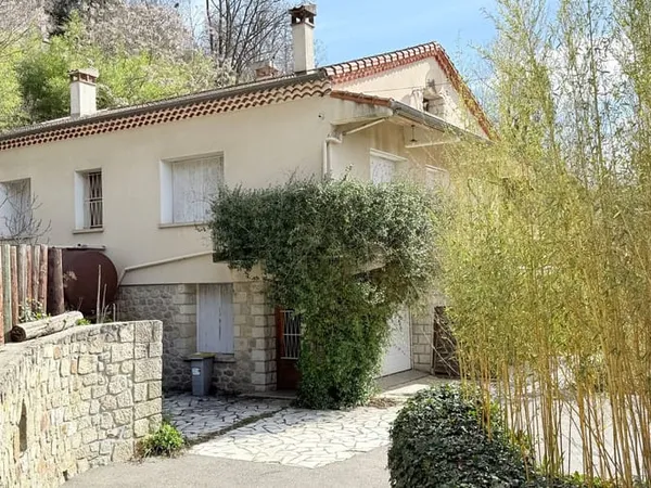 Maison 5 pièces 139 m²
