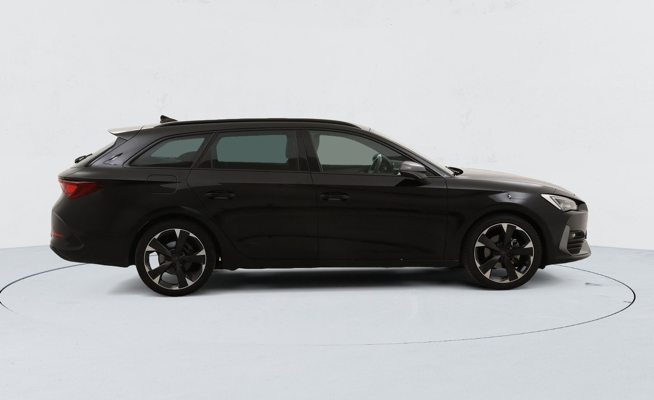 Cupra Leon Sportstourer — photo 6