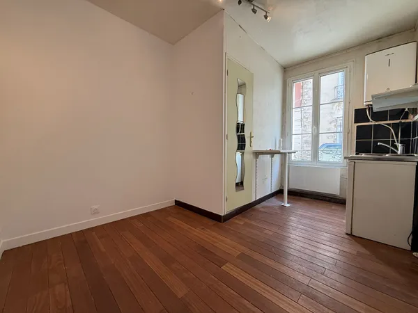 Appartement Dourdan 1 pièce(s) 11.44 m2