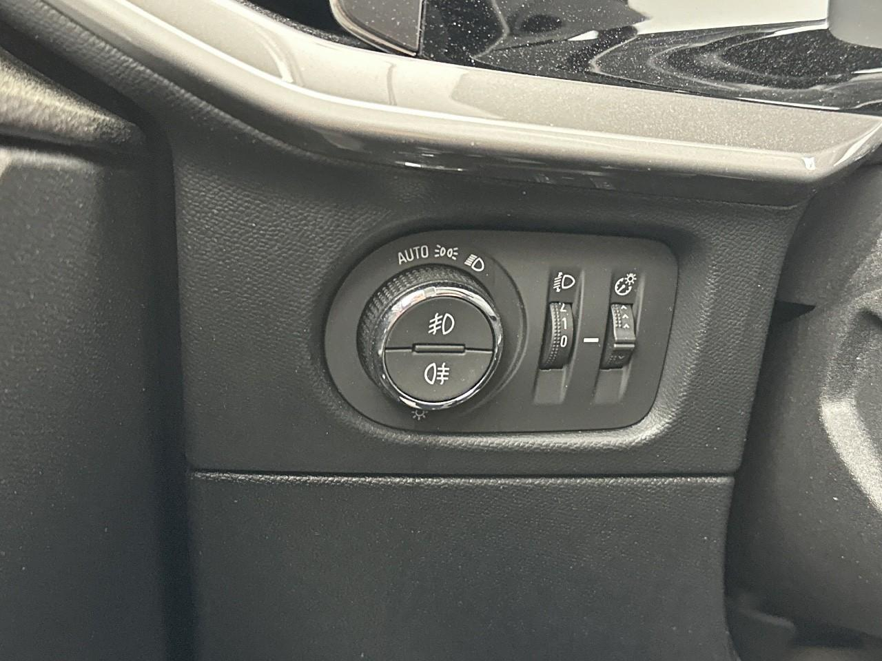 Opel Mokka electrique 136 ch & batterie 50 kwh elegance — photo 16