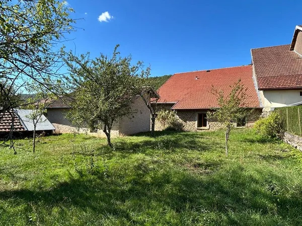 Maison 7 pièces 145 m²