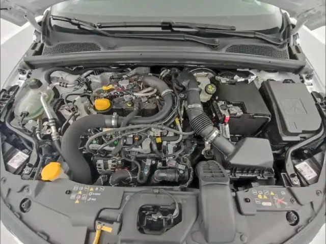 Renault Clio 1.0 tce 100ch evolution gpl — photo 8