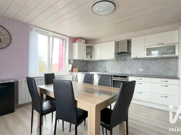 Appartement 4 pièces 77 m²