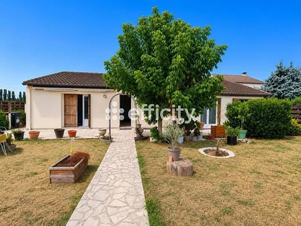 Maison de plain-pied 7 pièces 119 m²
