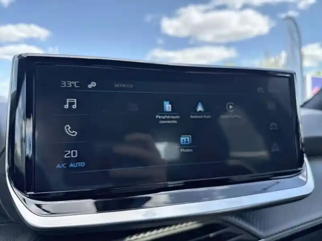 Peugeot 2008 puretech 100 s&amp;s bvm6 — photo 21