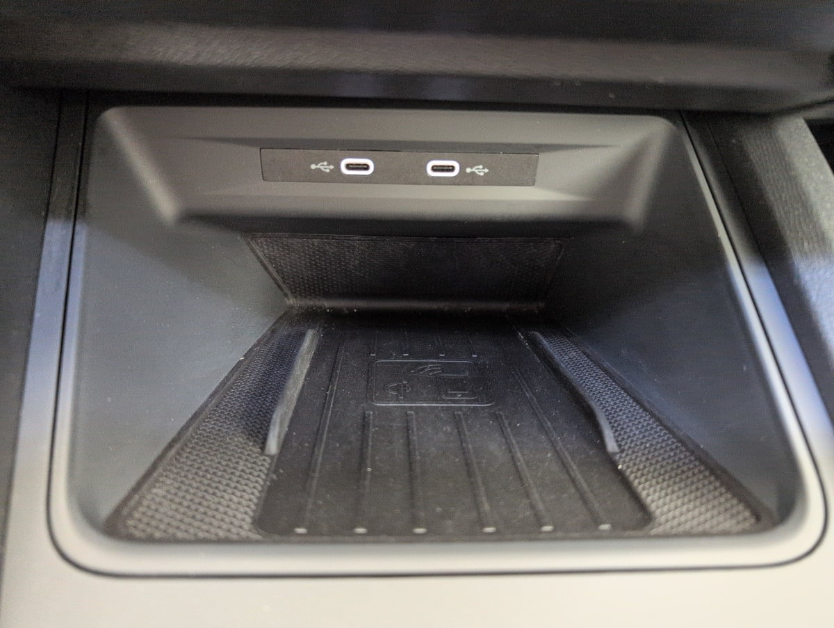 Cupra Leon — photo 20