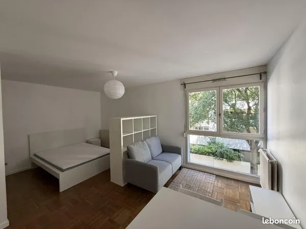 Studio 1 pièce 30 m²
