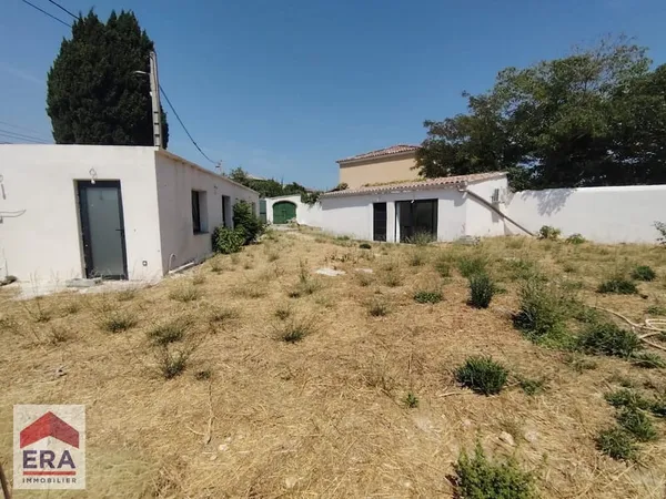 TERRAIN MARSEILLE 13014 STE MARTHE LOCAUX PARKING BUREAUX LOCAL